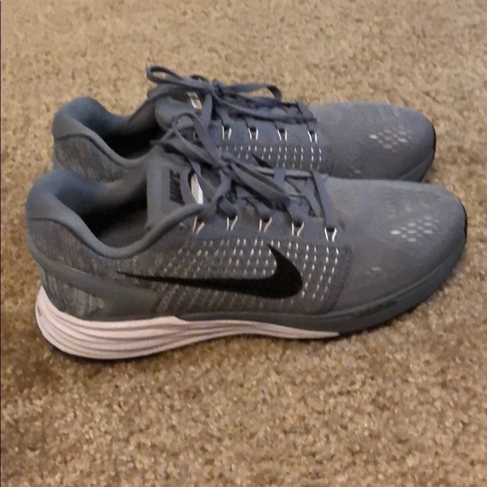 Nike Men’s Lunarglide 7 Shoe (Grey)